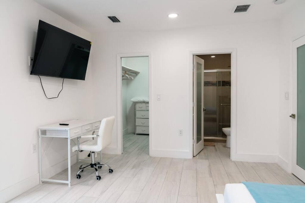 Vila Luxury Retreat 3B ,2Ba Pool , Coral Gables Center Miami Exteriér fotografie